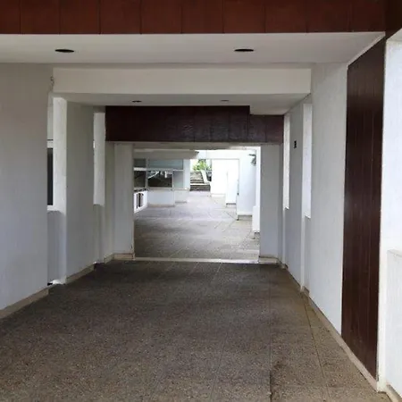 Moderne 2p Avec Terrasse A - Fr-1-196-164