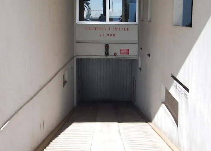 Apartment Moderne 2p Avec Terrasse A - Fr-1-196-164