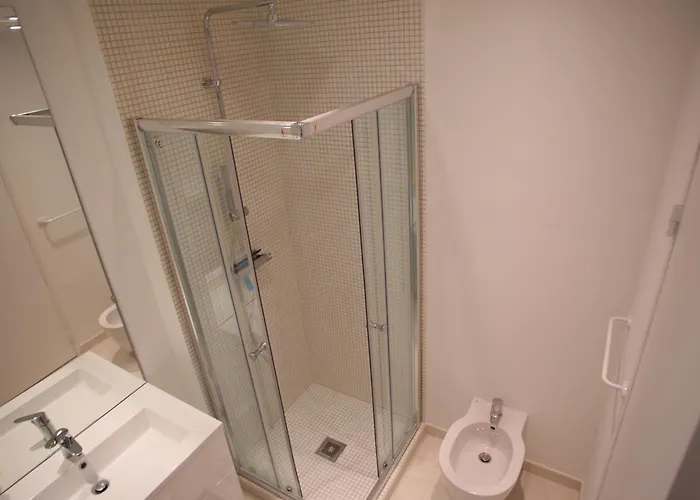 Superbe 2p Rénové Avec Jardin, Piscine Et Proche à - Fr-1-196-164 Apartamento *